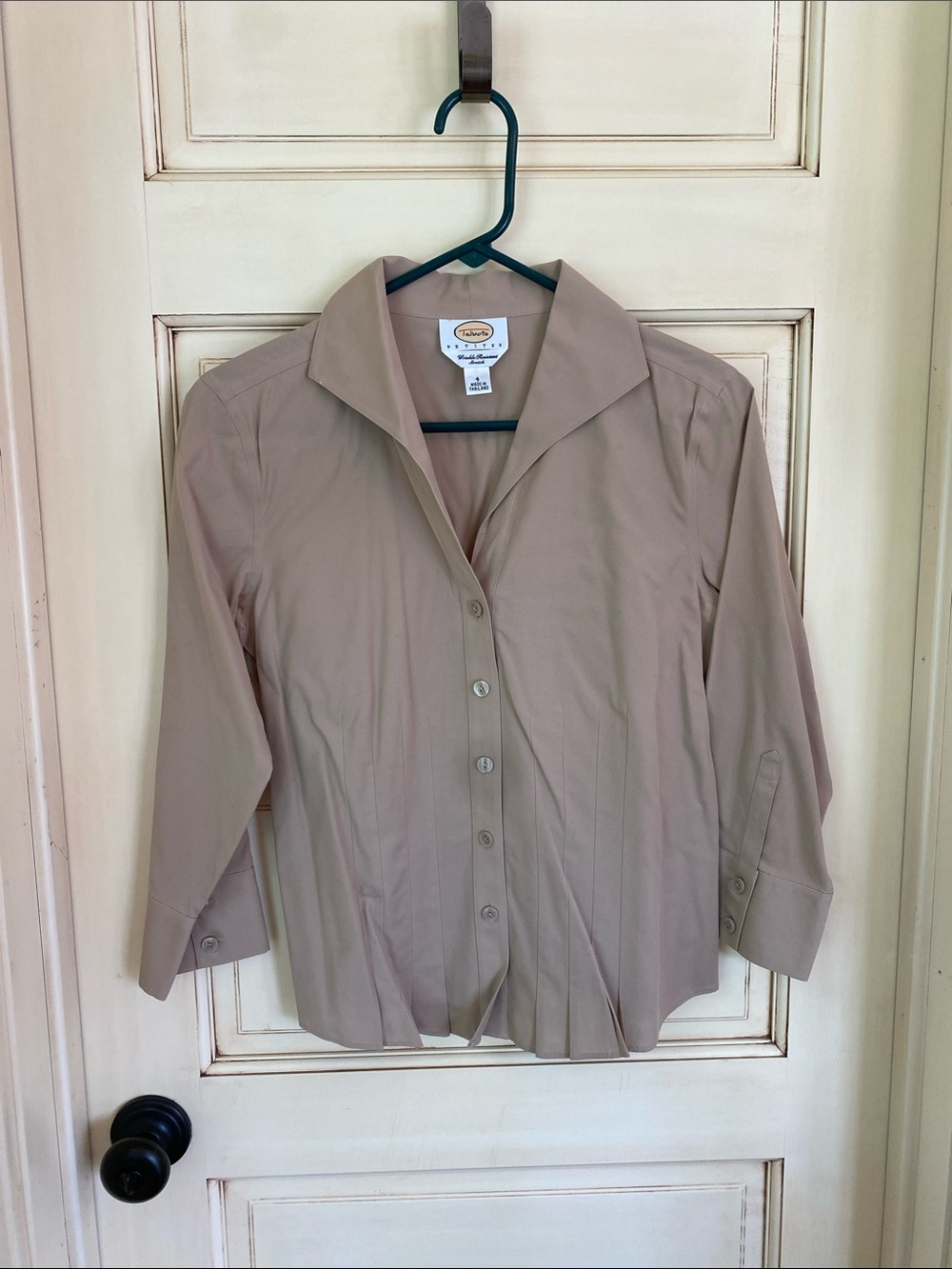 Chico's Beige Button-Front Collared Women's Shirt